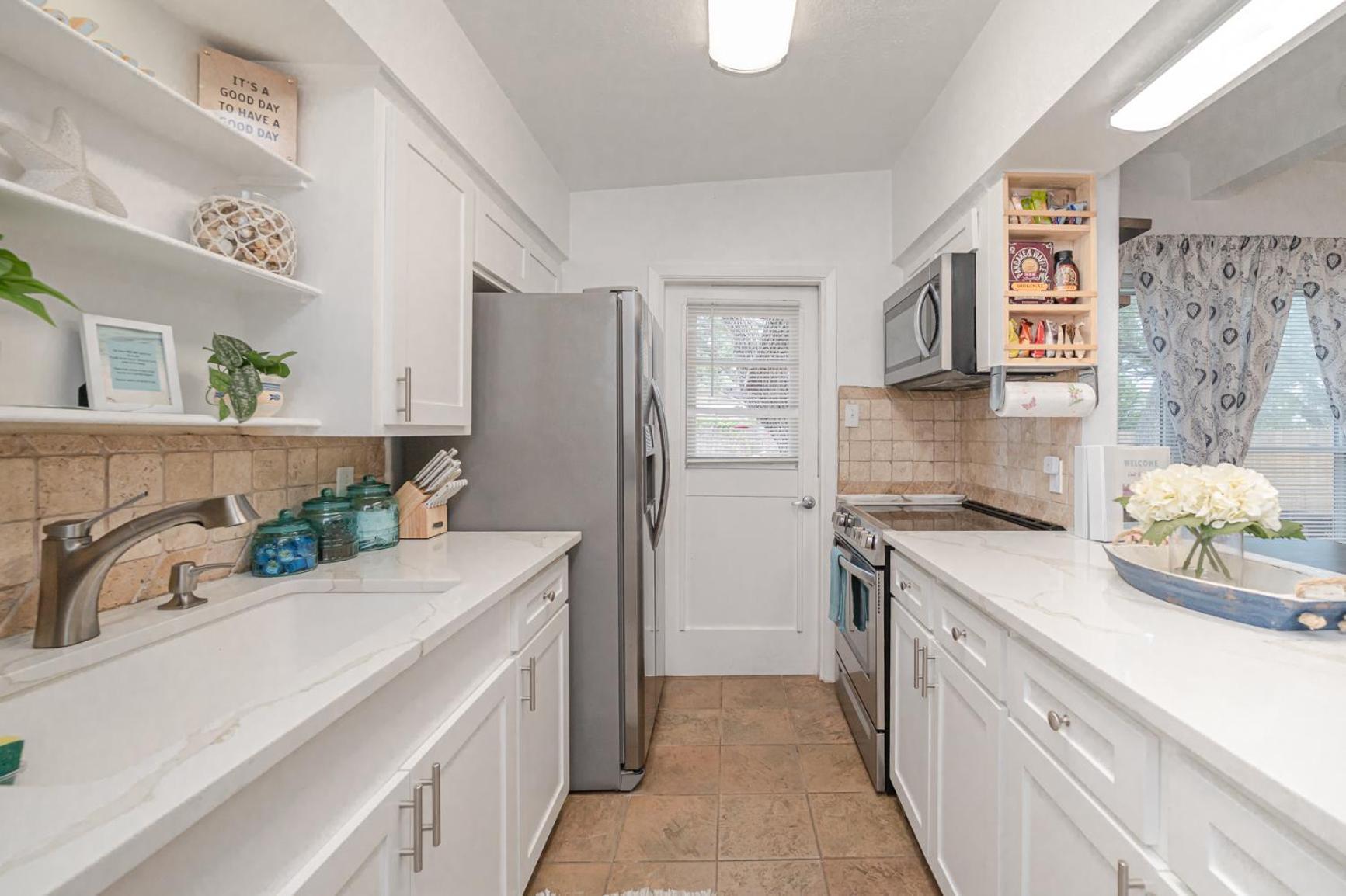 Вілла Knot Bay Haven, Dog Friendly, Hot Tub, Fenced Yard, Patio And Grill, 3 Br Рокпорт Екстер'єр фото